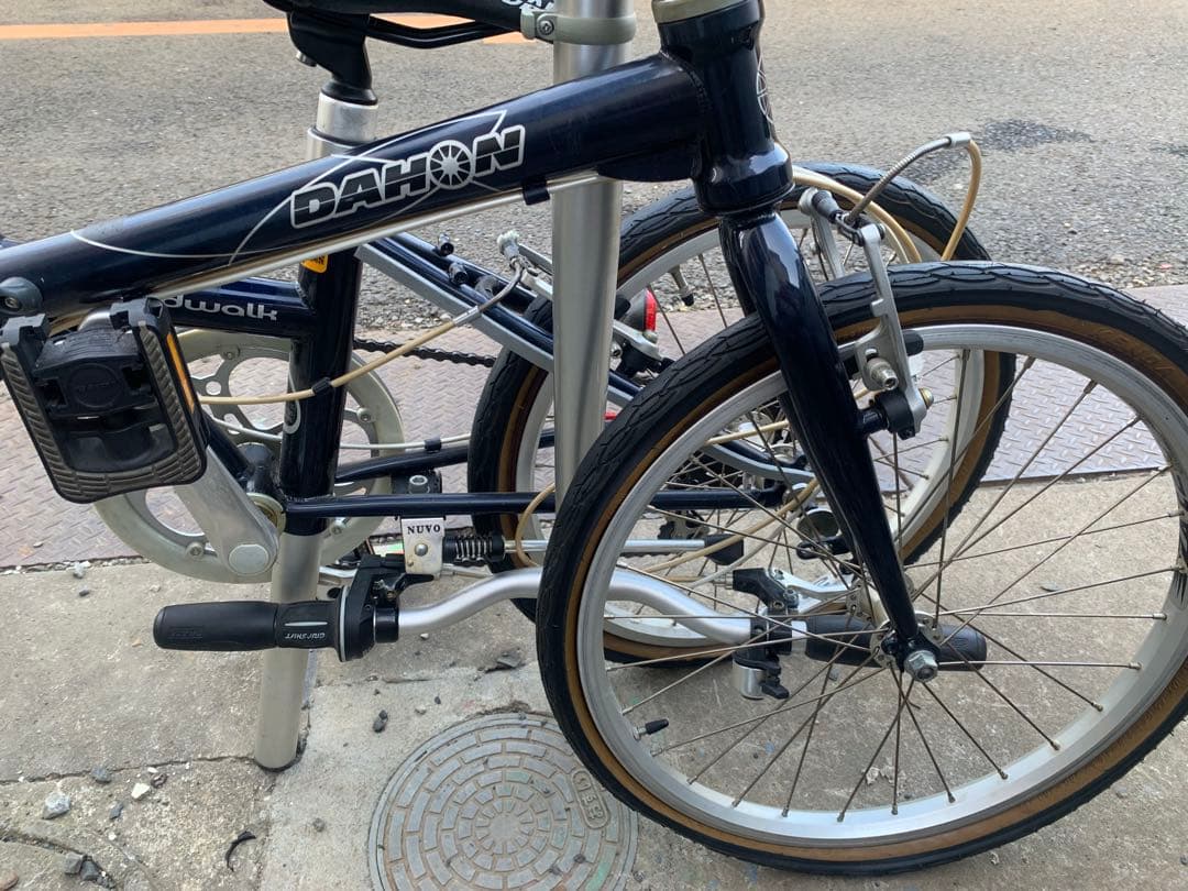 DAHON ダホン ボードウォーク 折り畳み自転車 7段変速 20インチ