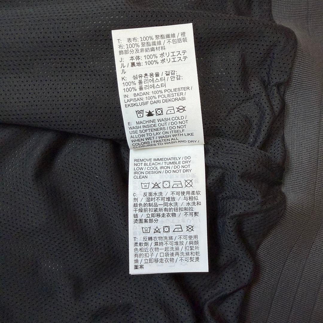 NIKEナイキ　ウィンドブレーカー　ウィンドランナージャケット　黒　L 新品