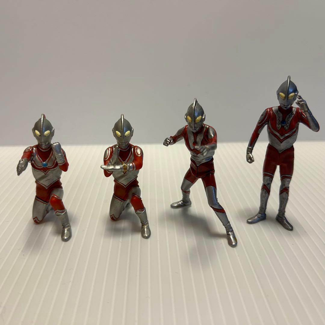 ウルトラマン シリーズ DG HG CORE フィギュア33 体セット