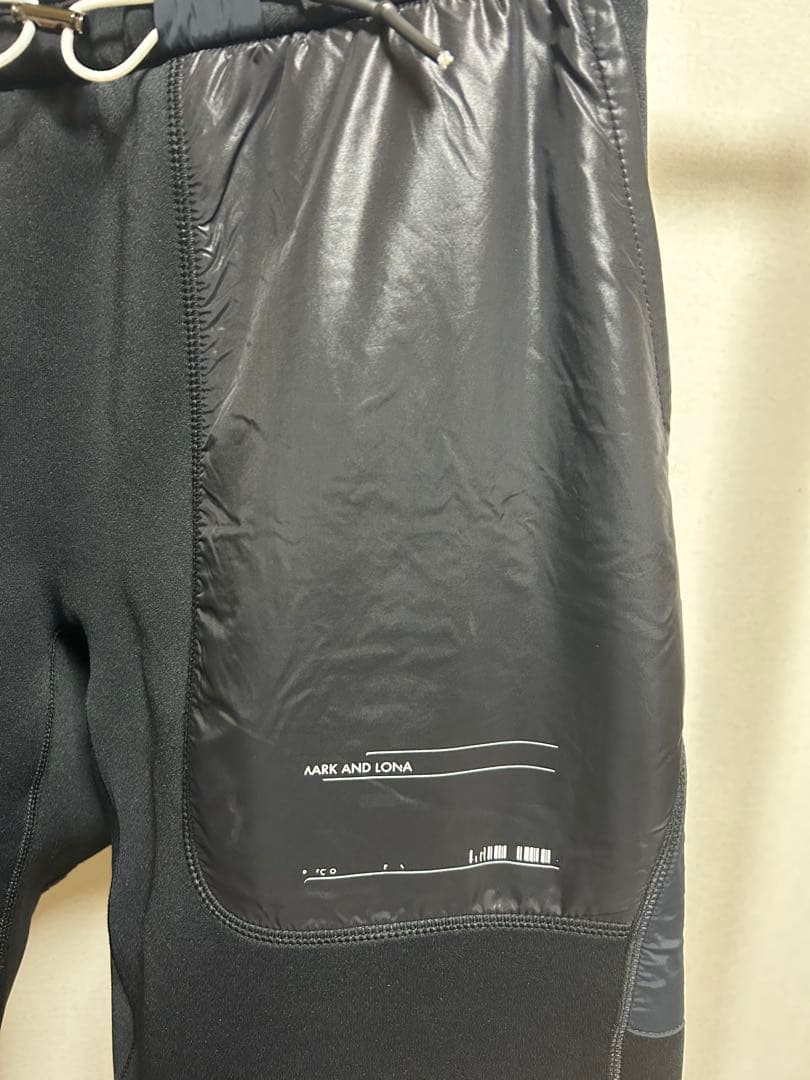 マークアンドロナ　ナイロン込ジャージースウェットパンツ
