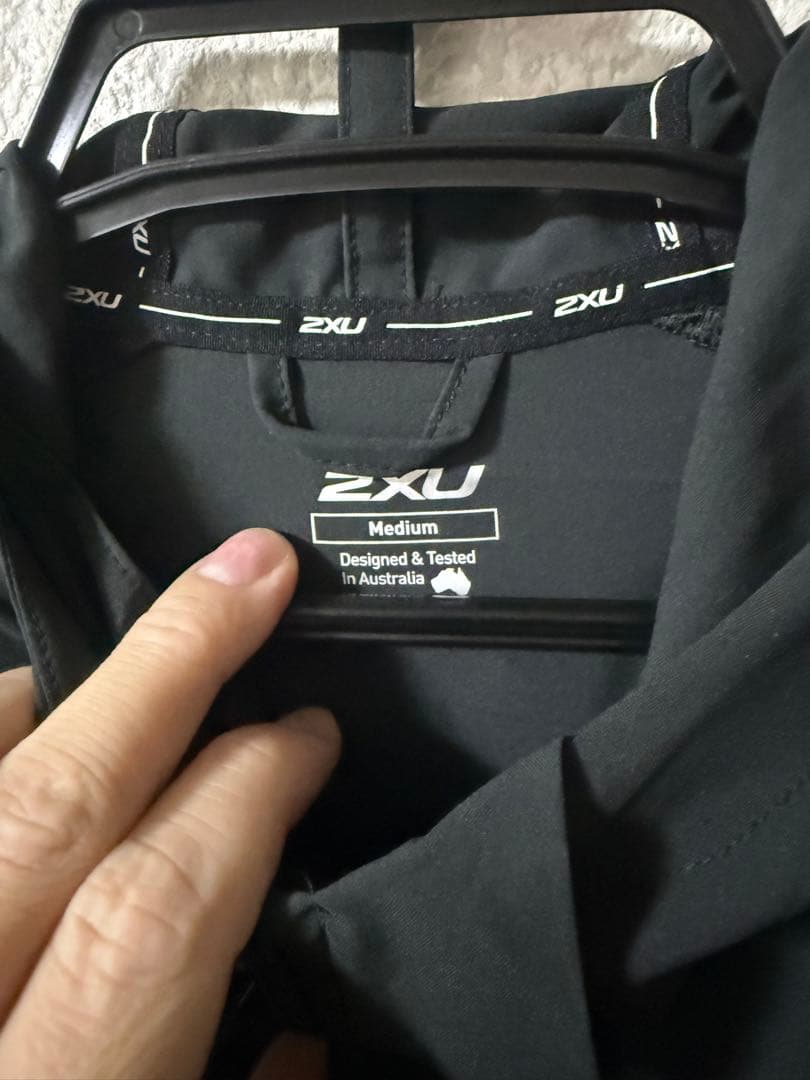 2XU エアロジャケット　Mサイズ　ランニング