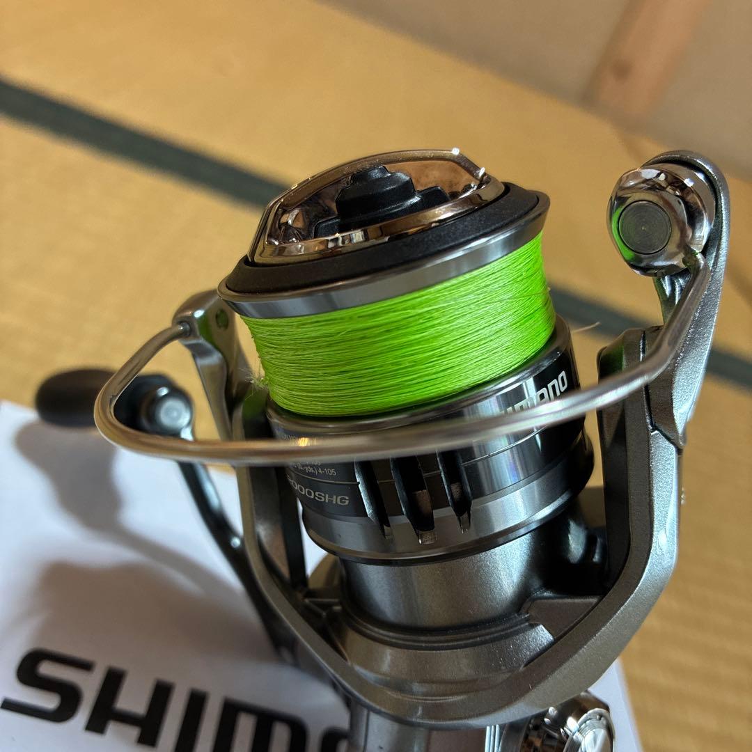 美品 シマノ ナスキー NASCI C2000SHG スピニングリール アジング