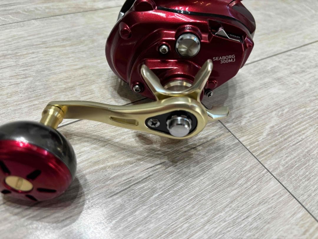 DAIWA ダイワ16 シーボーグ　300MJ　オーバーホール済み　中古