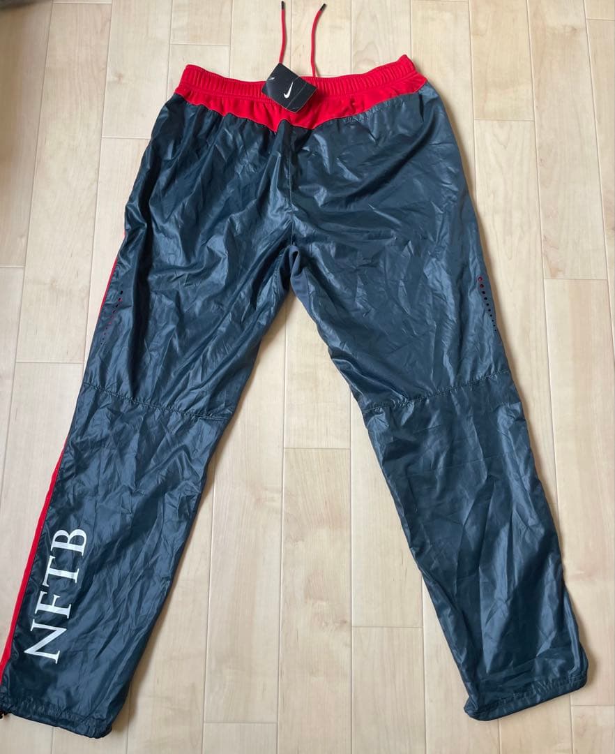 【NIKE】サッカーピステパンツ　紳士　XLサイズ　新品・未使用