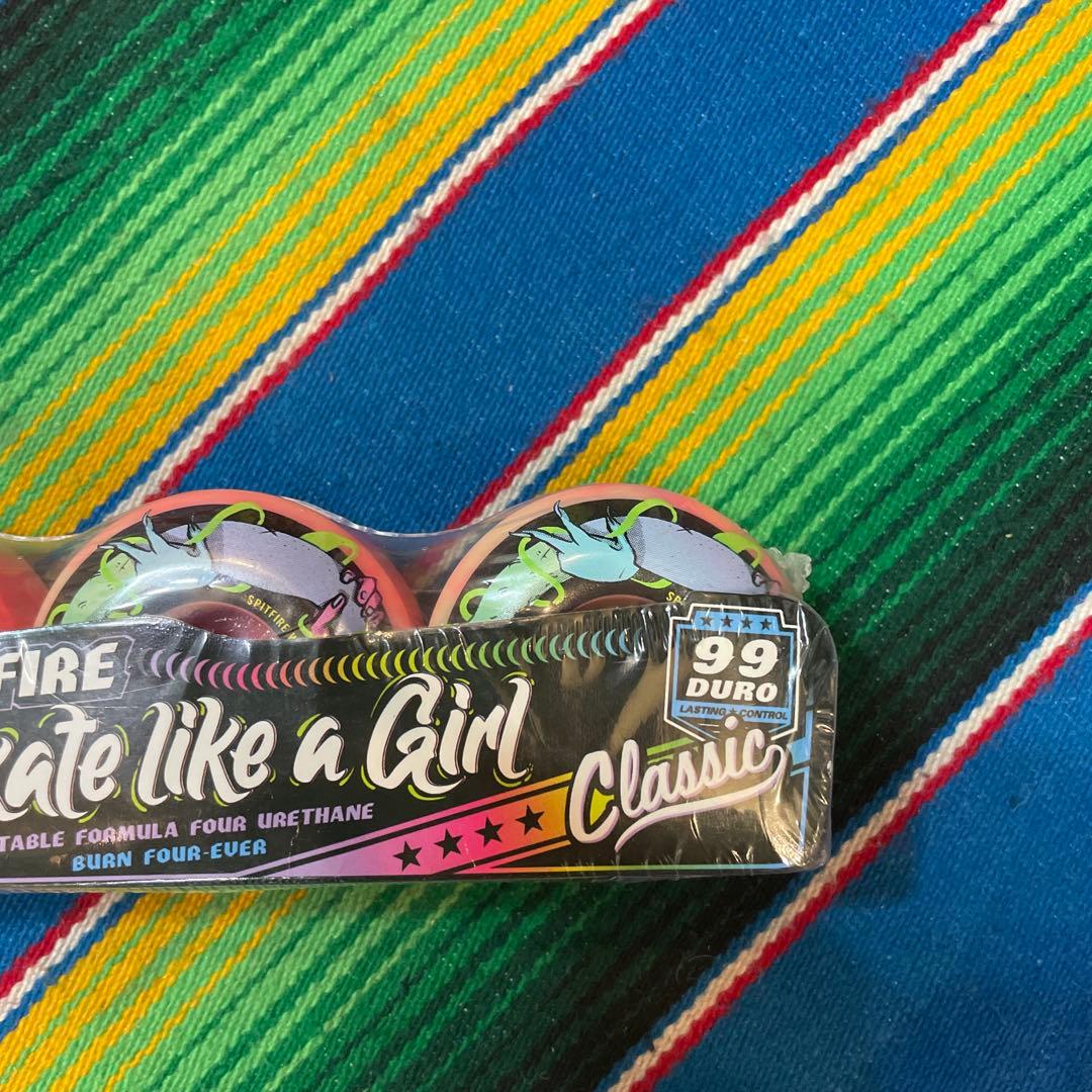 スケートボード Spitfire Formula Four Skate 56mm