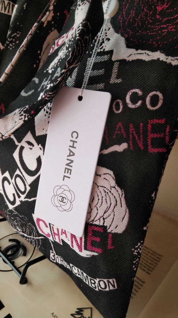 CHANELノベルティ♡グラフィティトートバック