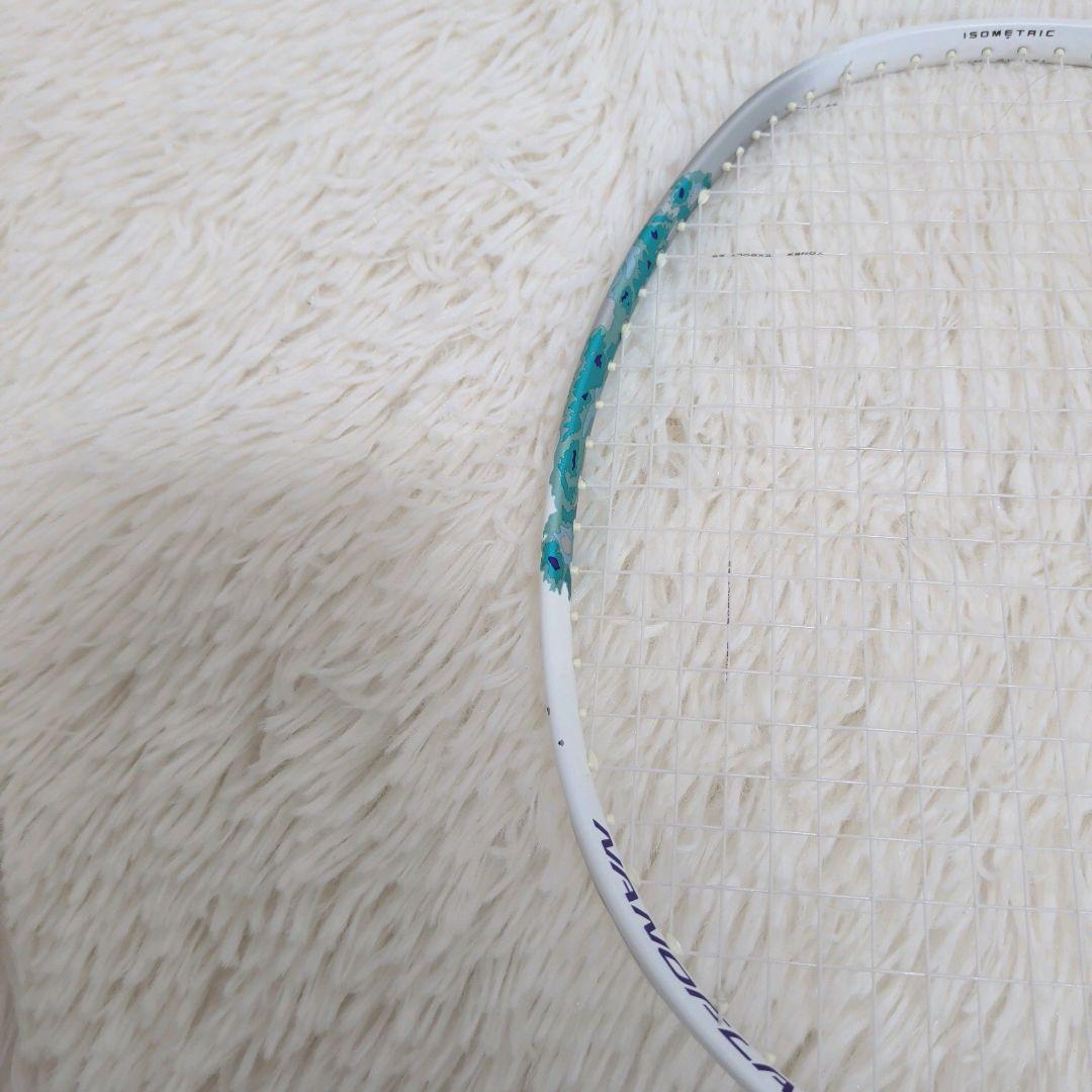 美品✨️バドミントン YONEX NANOFLARE 300 ホワイト/グリーン
