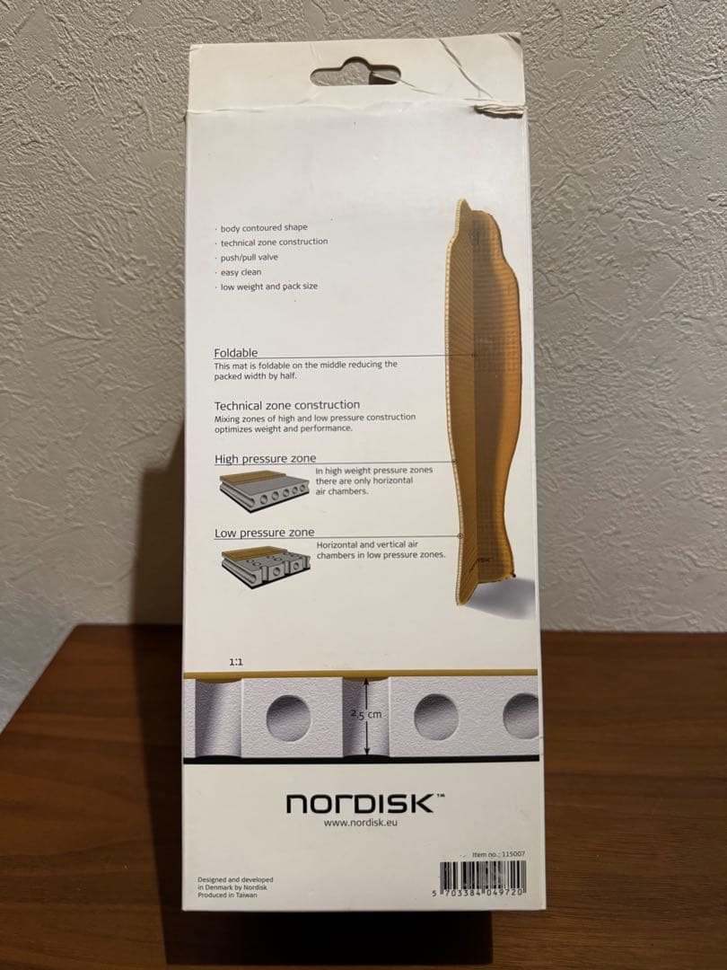 新品未使用ノルディスク インフレーターマット　キャンプマット　スリーピングマット
