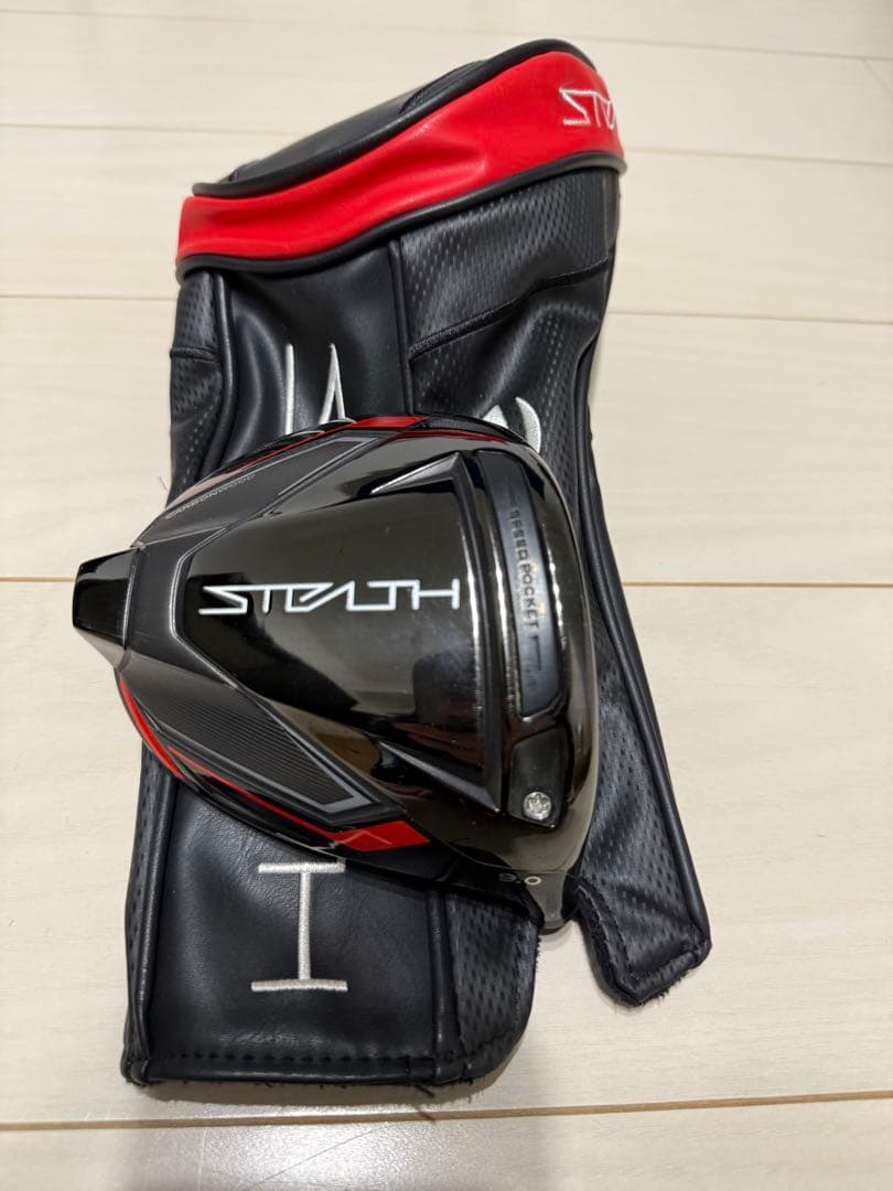 TaylorMade Stealth ドライバーヘッド　カバー付き