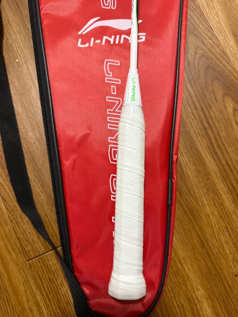 【新品・未使用Li-Ning Hec 9000 バドミントンラケット