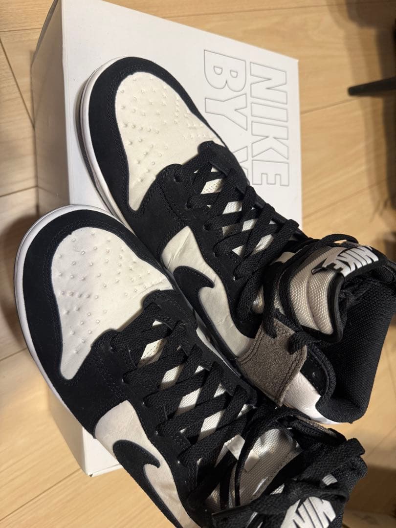 Nike Dunk High ホワイト/ブラック/グレー