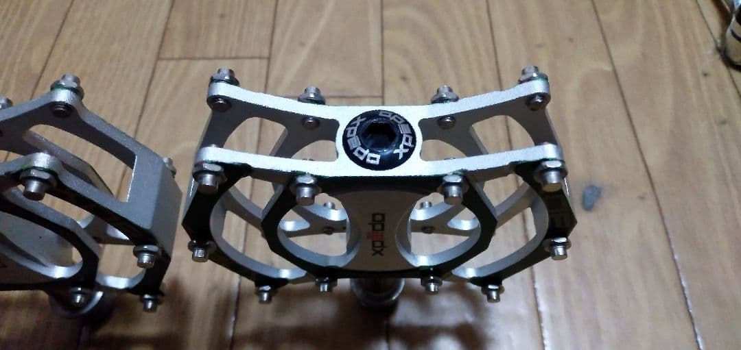 エクスペド　フラットペダルBMX　XCF07AC　ペア⇒255g