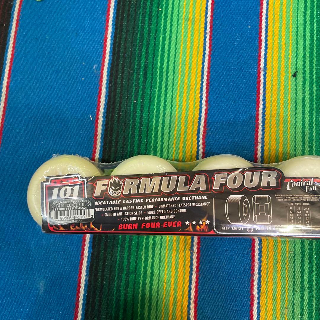 スケートボード Spitfire Formula Four 101Duro 54mm