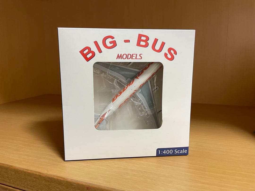 BIG-BUSモデル コンビアサ航空 A340-200 YV1004 1/400
