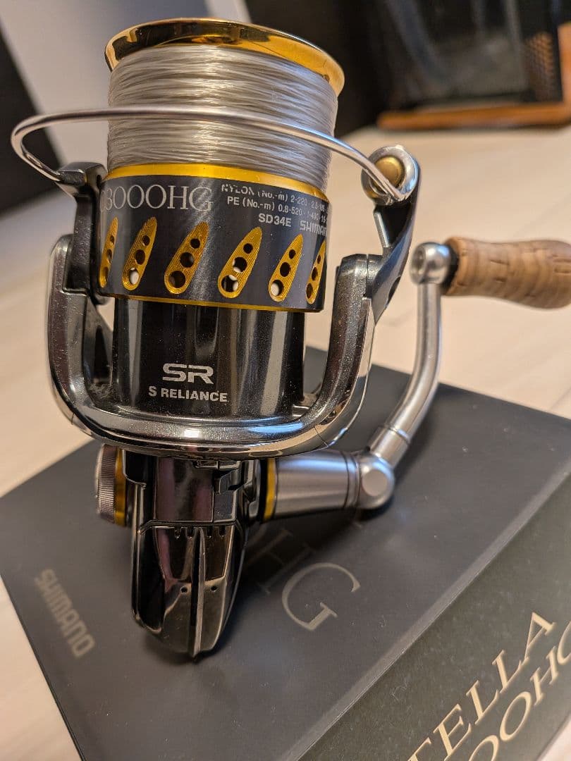美品 07ステラ C3000HG スピニングリール