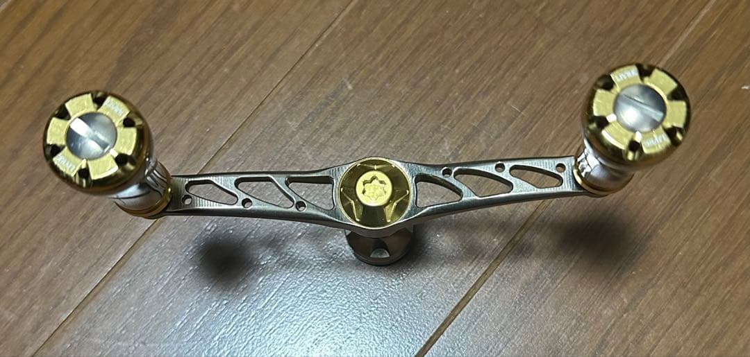 LIVRE リブレ wing98 ダブルハンドル ダイワ用