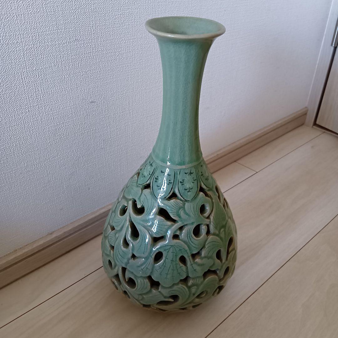青磁透刻二重花瓶 東谷崔桂昊作☆花模様透かし彫り☆韓国工芸・陶芸☆緑色 陶器