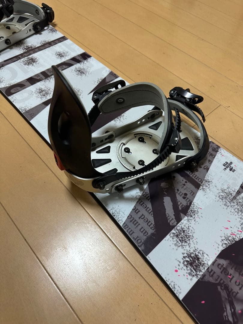 スノーボード SLQ 152cm ビンディング　NAKED S/M セット
