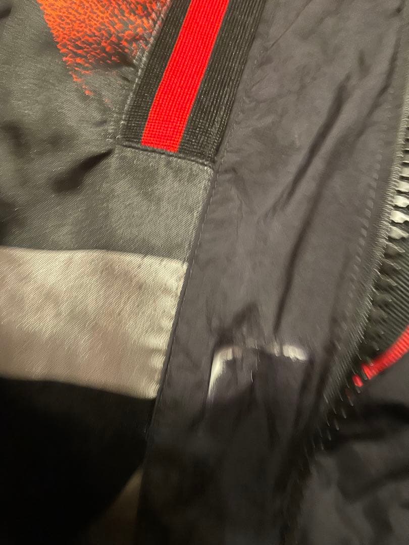 ナイキジョーダン×パリサンジェルマンダウンベンチコート　ノースフェイスバルトロ
