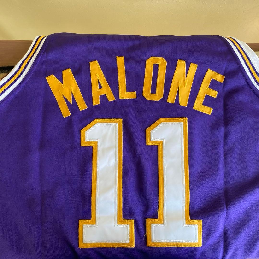 Mitchell&Ness レイカーズ カール・マローン レジェンド