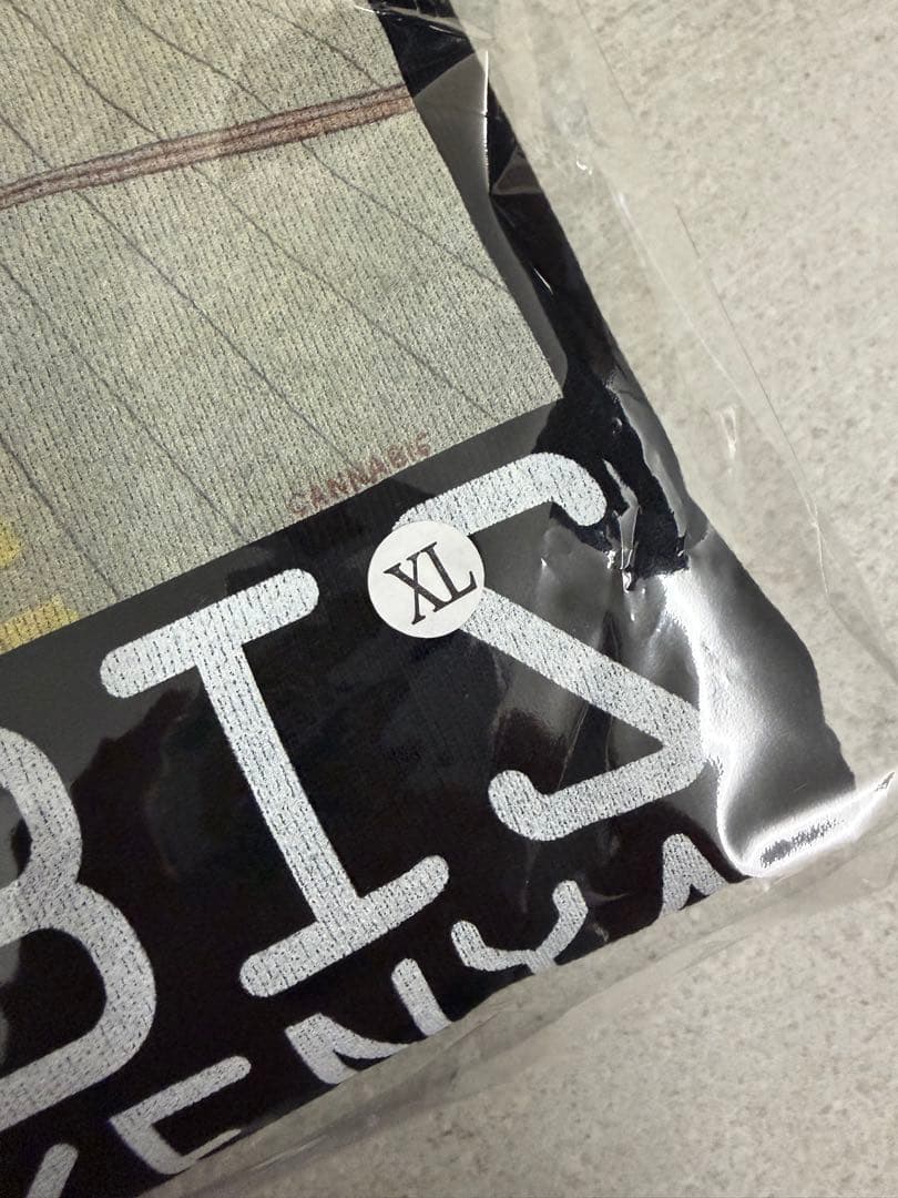 リンダキューブパーカー ブラックB XL