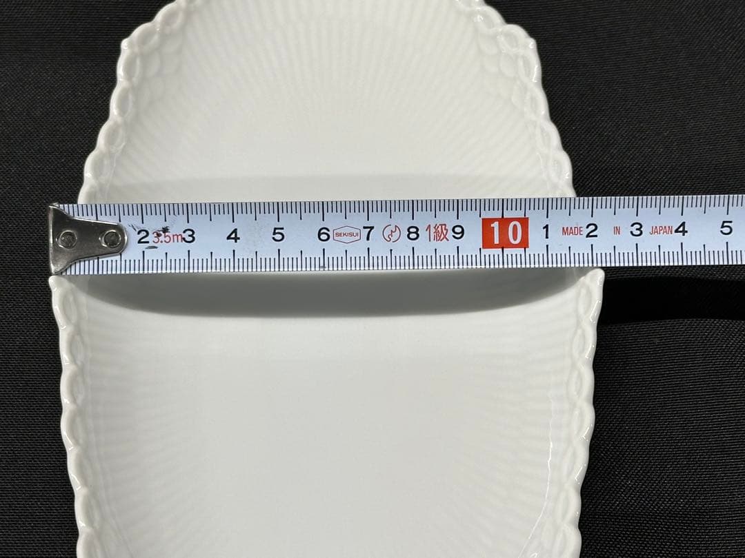 【美品】  ホワイトフルーテッド　ピクルス　2P