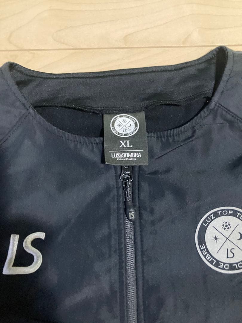 Luz e Sombra サッカーウェアセット XL/L