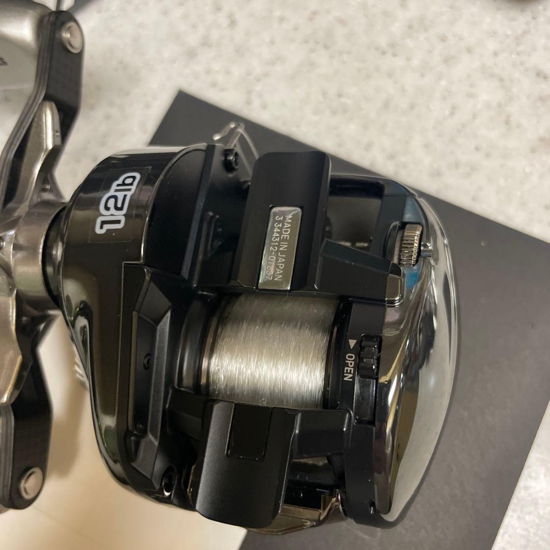超美品‼️24スティーズSV TW100H右ダイワ