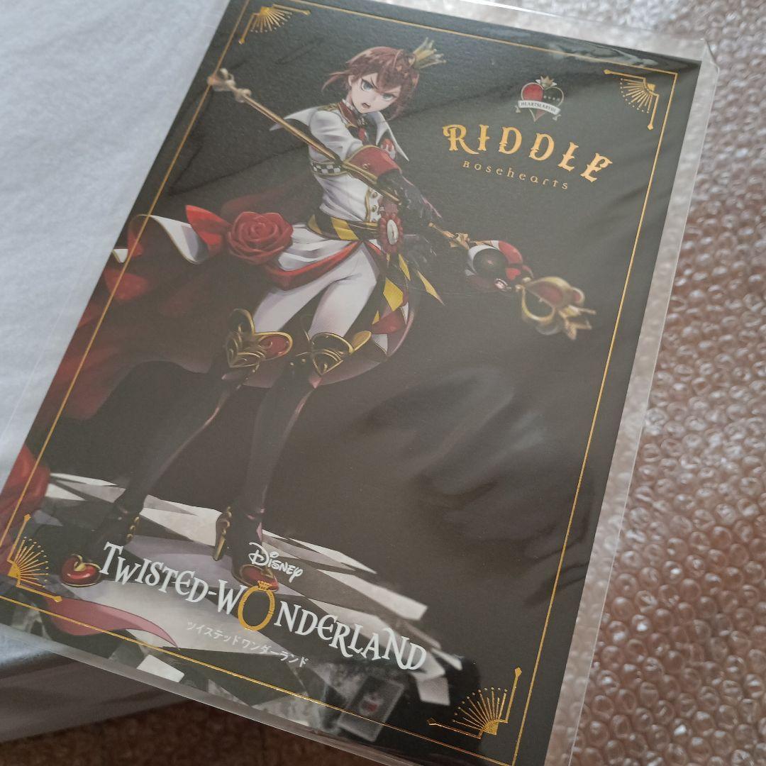 ツイステッドワンダーランド リドル・ローズハート フィギュア アニプレックス