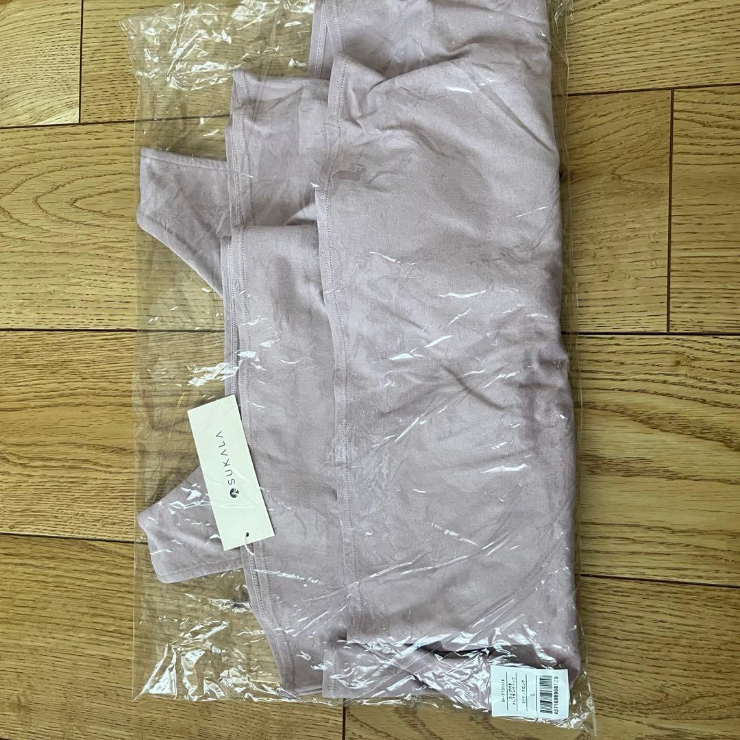 スカーラ　カップ付きフレアタンクトップ