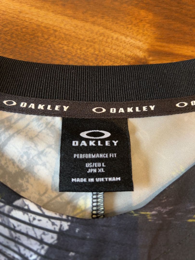 OAKLEY 春夏限定モデル 上下セットアップ サイズ ＸＬ