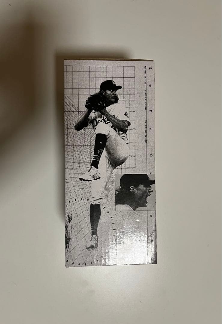 グラスノー　ボブルヘッド　ドジャース　来場者限定　スタジアム配布　新品