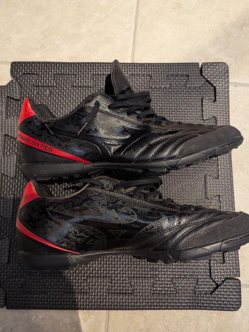 ミズノ　サッカー　トレシュ