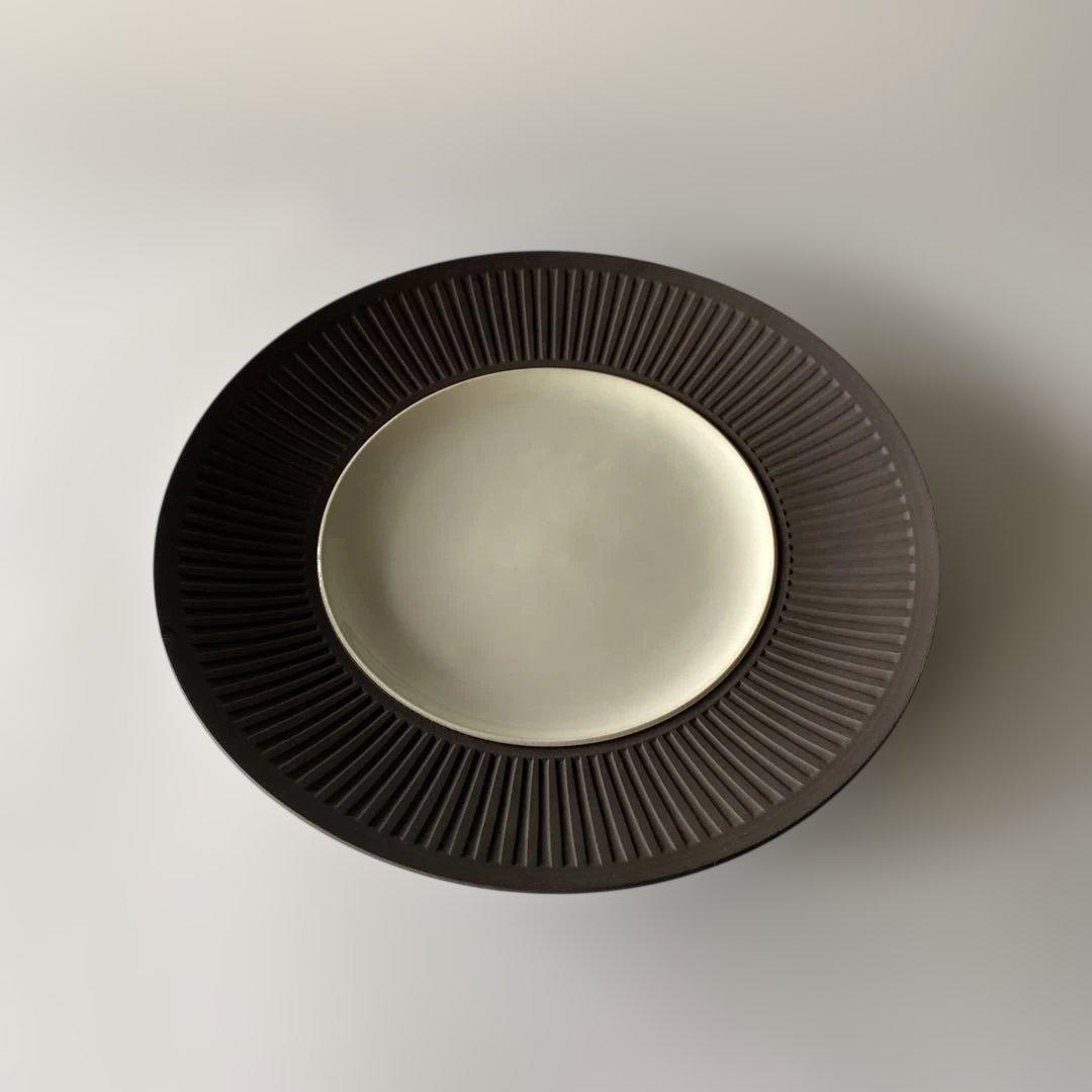 DANSK クイストゴー デザイン フレームストーン 皿 プレート 24cm