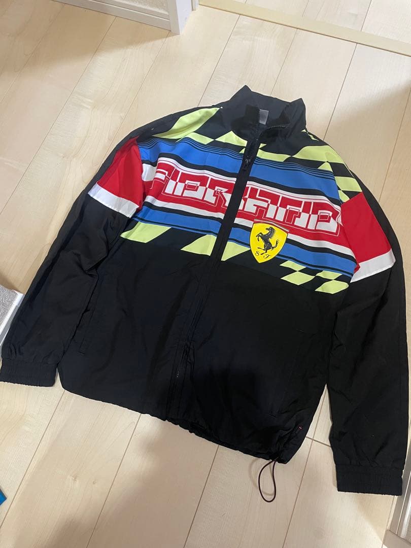 プーマ×フェラーリ【PUMA×FERRARI】ジャージ上美品！