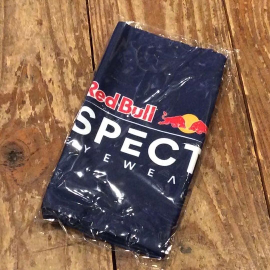 『Red Bull ×SPECT』ゴーグル