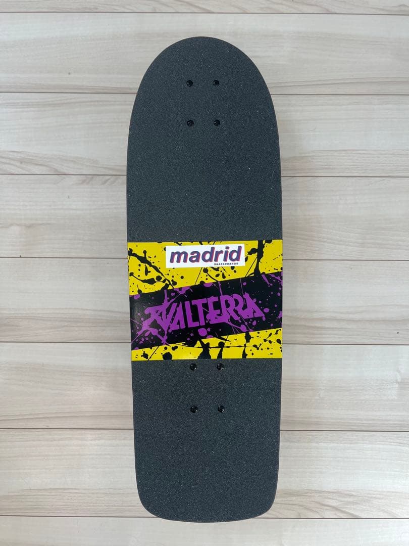 BACK TO THE FUTURE MADRIDVALTERRAスケートボード