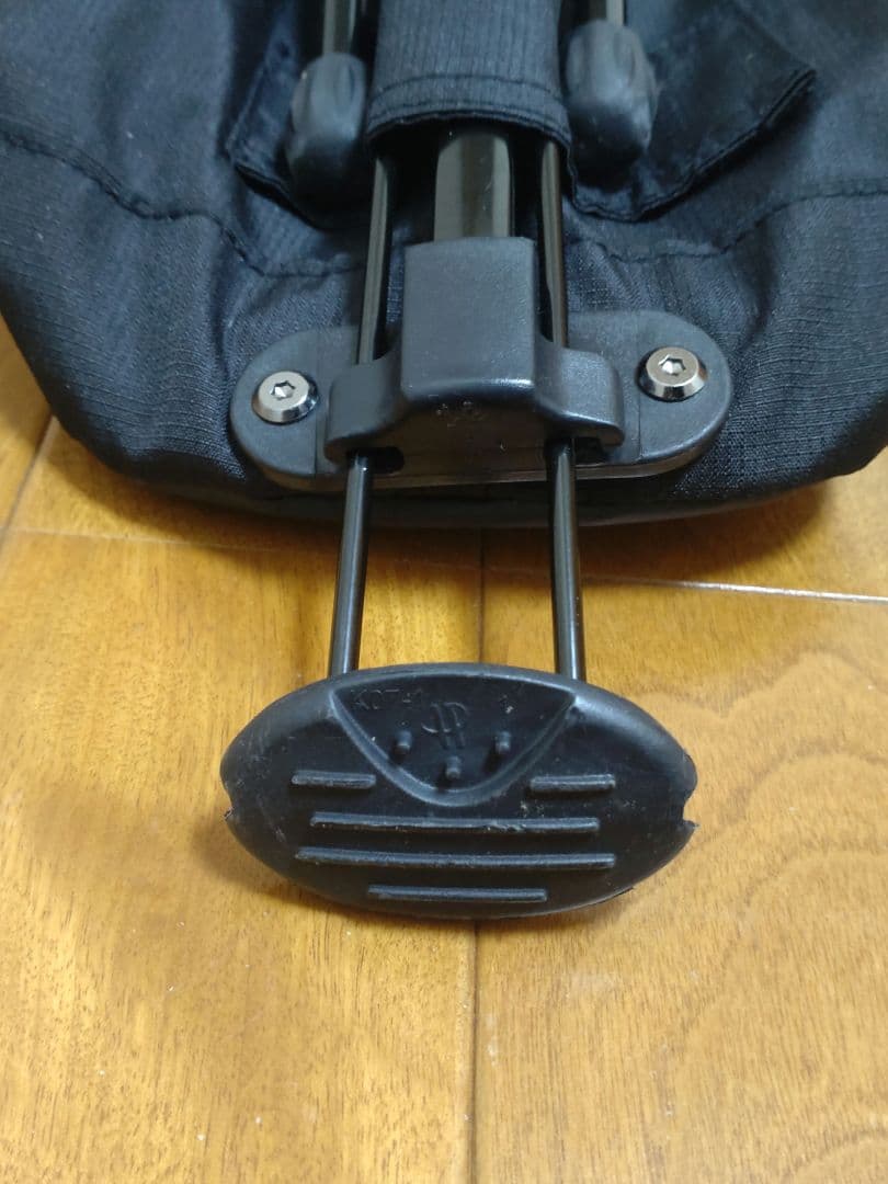 【超美品】OAKLEY セルフスタンドバッグ クラブケース ブラック