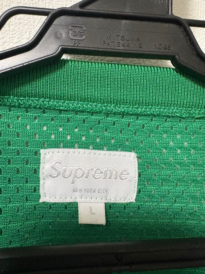 シャツ Supreme antihero L green