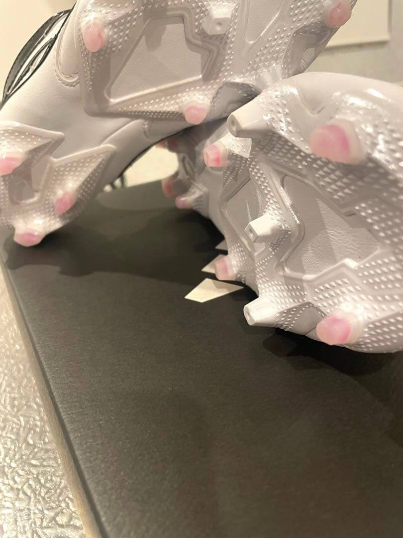 adidas プレデタープレシジョン+FG 25センチ　限定モデル
