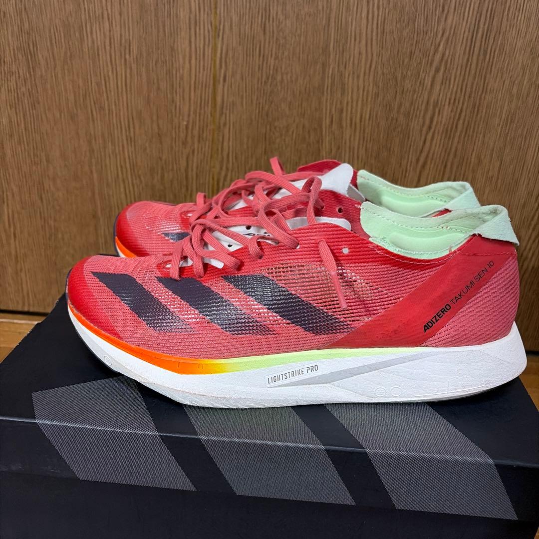 ⚠️値下げ中　adidas ADIZERO TAKUMI SEN 10 (美品)