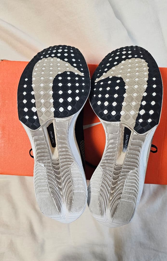 Nike ヴェイパーフライ３　26.0cm