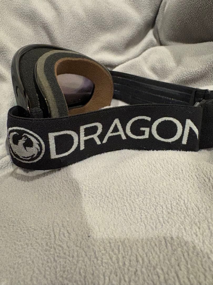 DRAGON ドラゴン スノーボード　ゴーグル　スキー　ブラックフレーム　メガネ