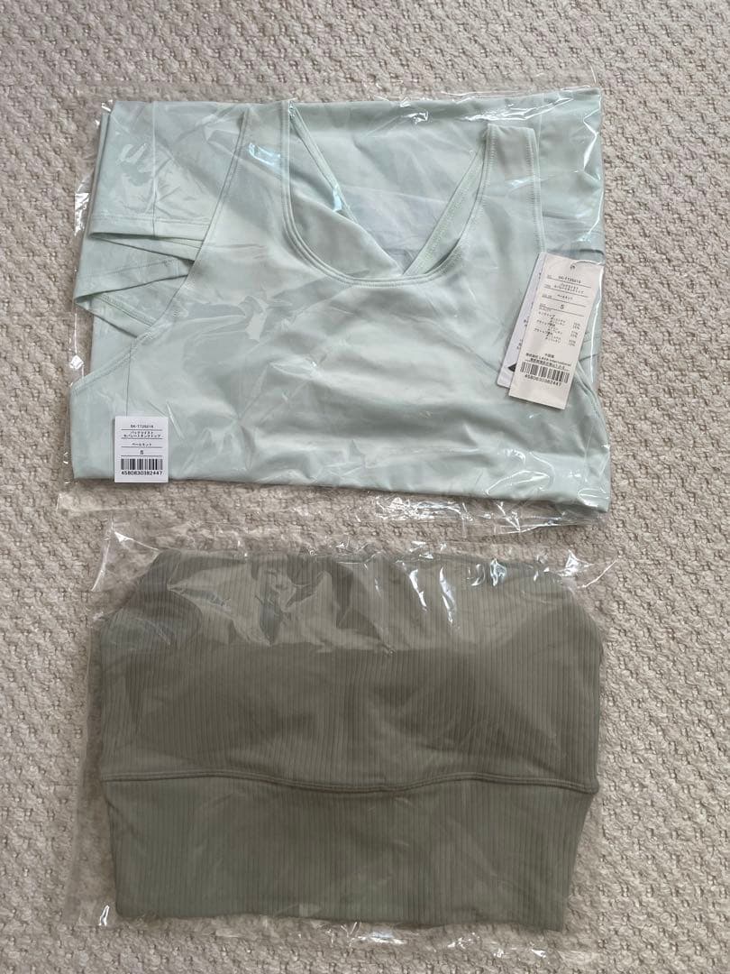 【SUKALA】人気商品‼️新品。未使用　 バックツイストセパレートタンクトップ