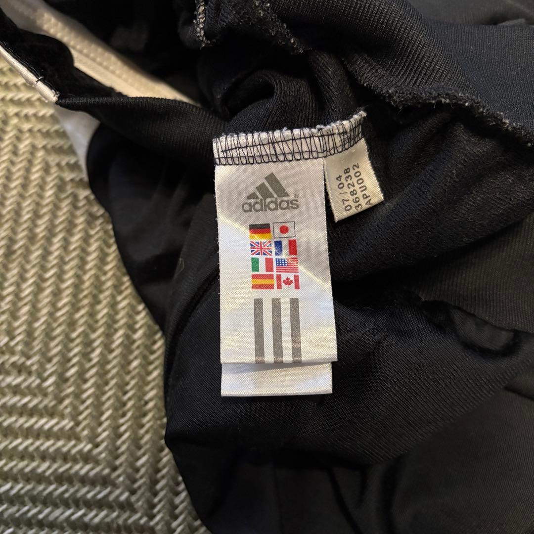 希少　レアルマドリード　adidas トラックジャケット