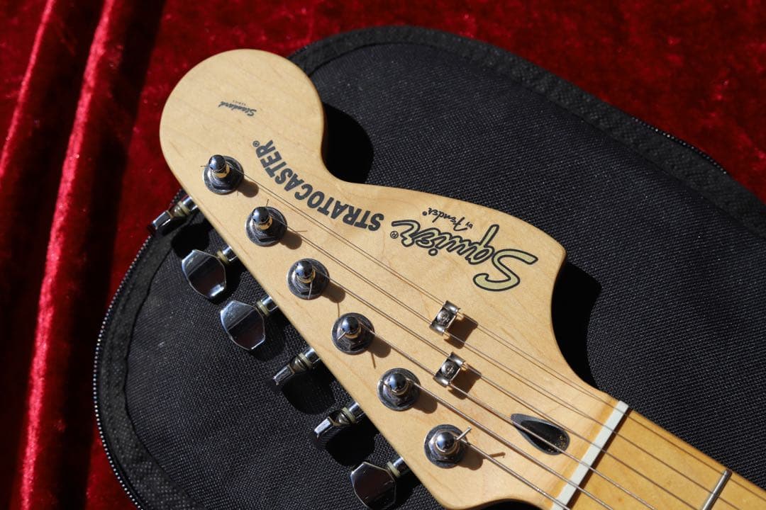 極美品 メンテ済 Squier Standard STRATOCASTER