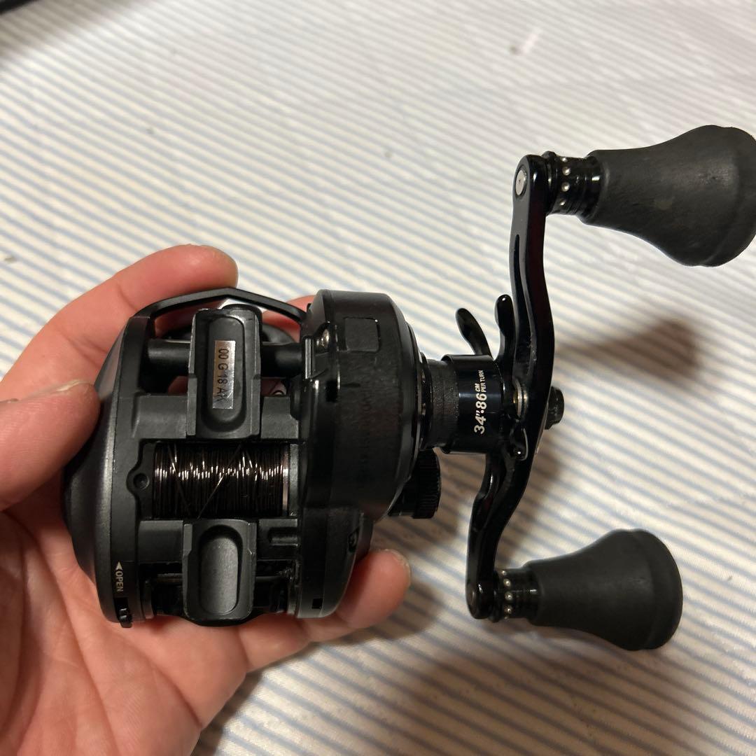 Abu Garcia REVO BEAST 41 HS-L ベイトリール
