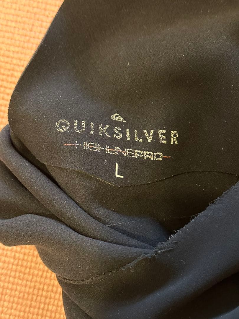 冬の特価！QUIKSILVER 1ミリフルスーツ ハイラインプロ　Lサイズ