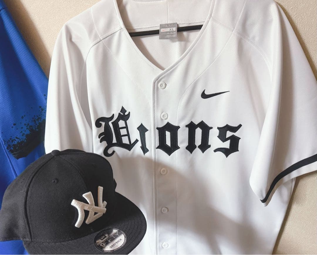 NIKE製　西鉄ライオンズレプリカユニフォームXL ニューエラキャップ　フリー
