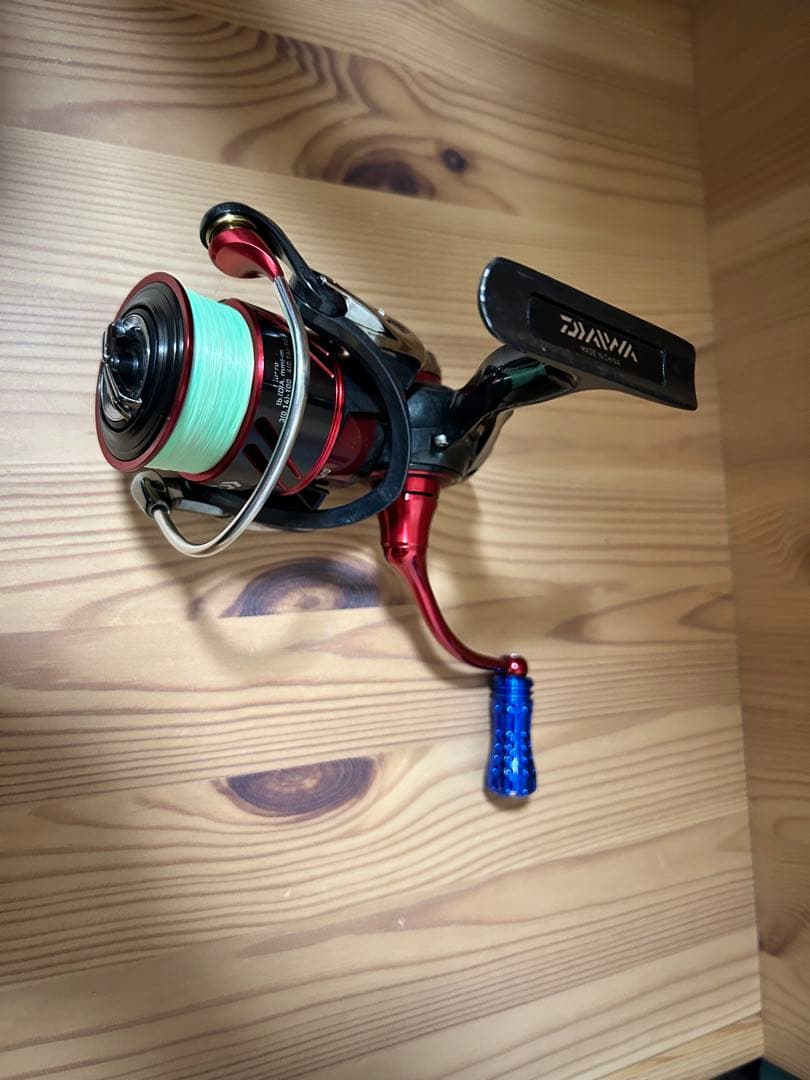 Daiwa AEGIS 2003F-H スピニングリール